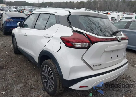 2021 Nissan Kicks Sv Xtronic Cvt из США, поврежденный, VIN 3N1CP5CV1ML483068